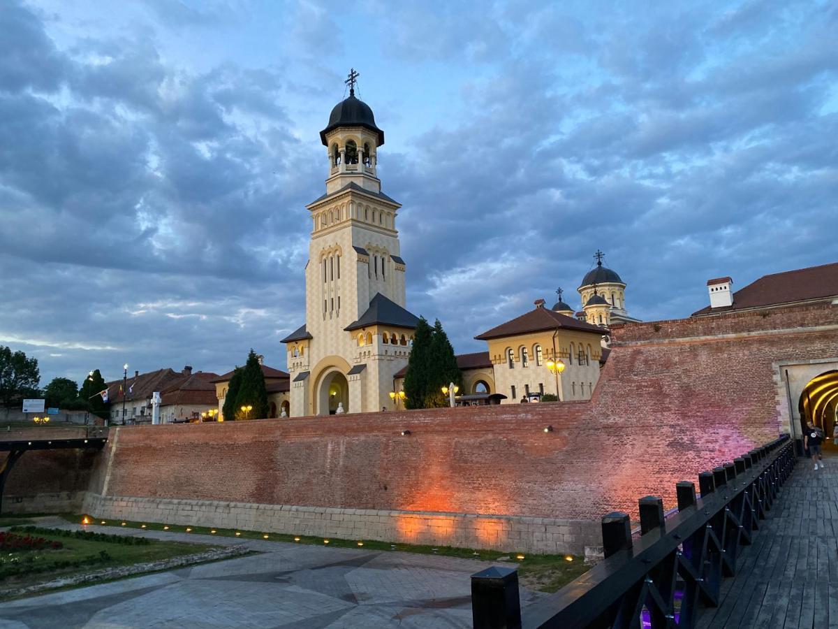 Studio Panoramic With Balcony And Parcul Unirii View Alba Iulia Exteriér fotografie
